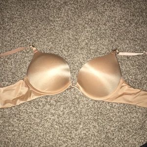 Victoria Secret Bombshell bra
